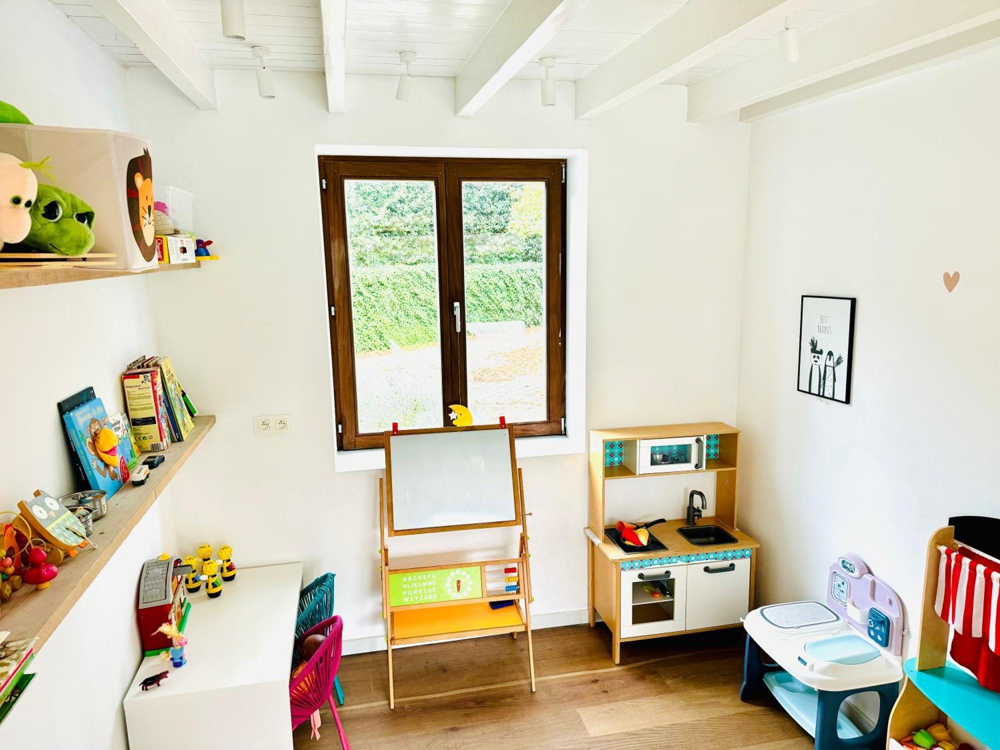 De Veldmuis, Met Mooie Speelhoek En Speelhuis Hébergement de vacances